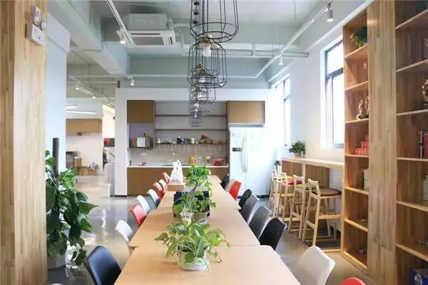 孵化器探訪 | 在3W COFFICE，體驗(yàn)共享辦公與企業(yè)服務(wù)的融合生態(tài)